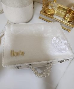 Alternative view of White Velvet Islamic Gift Set