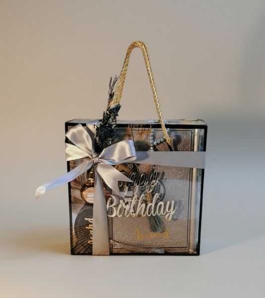 Exclusive-Birthday-Gift-Hamper-Grey
