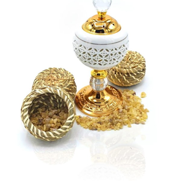 2f44073f-8c17-4094-8e6e-5e9bed974ffb Ceramic Bakhoor Burner With Crystal Lid