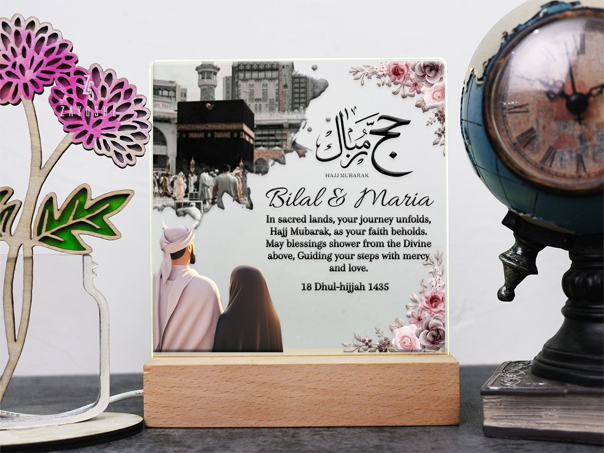 Personalized Acrylic Night Light Lamp For Couples in Sharjah