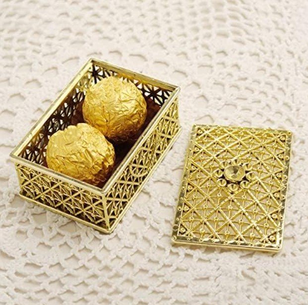 Luxury Gold Favor Box - Gift Sets gift from ZAYOSHE in Maleha Street, Sharjah, UAE - image 2