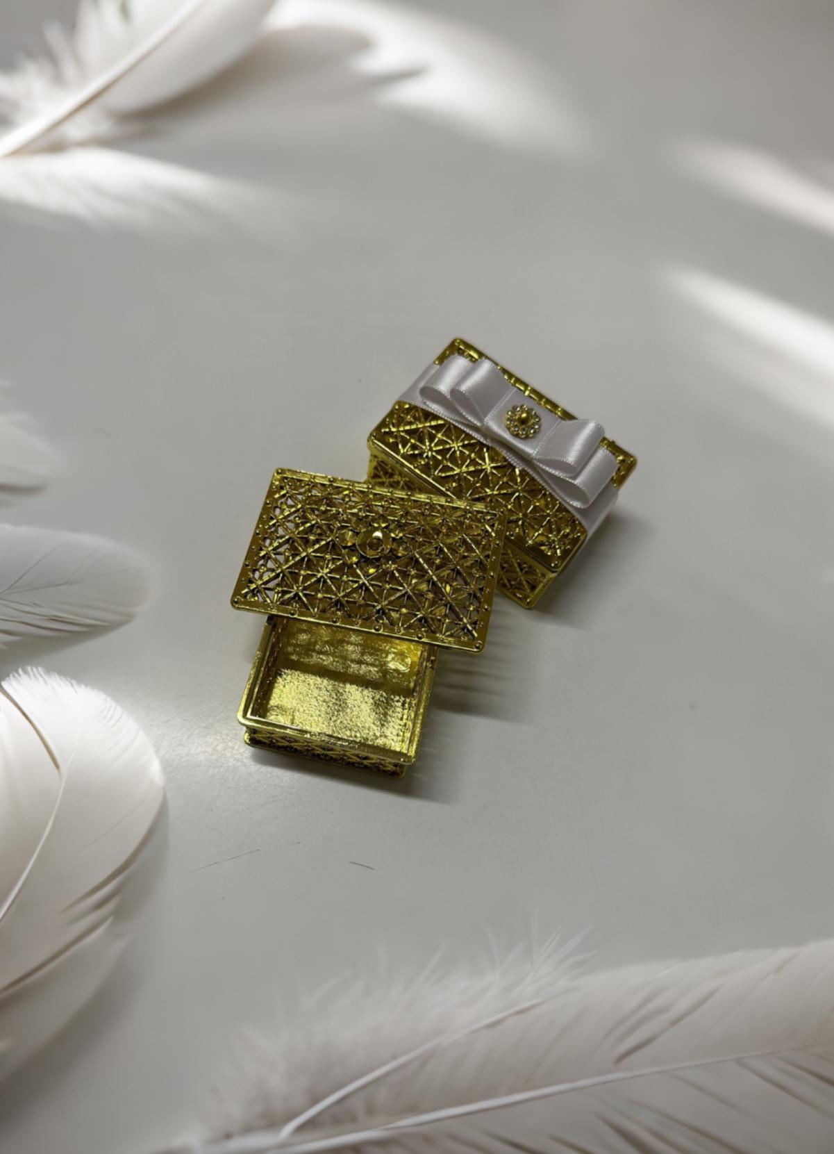 Luxury Gold Favor Box - Gift Sets gift from ZAYOSHE in Maleha Street, Sharjah, UAE - image 3