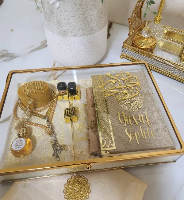 Personalized Islamic Wedding Gift Set - Gold