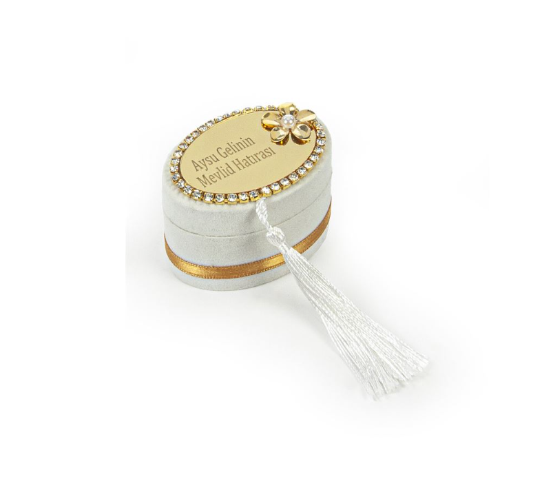 Personalized Velvet Tasbeeh Box Favors – White - Gifts gift from ZAYOSHE in Maleha Street, Sharjah, UAE - image 4