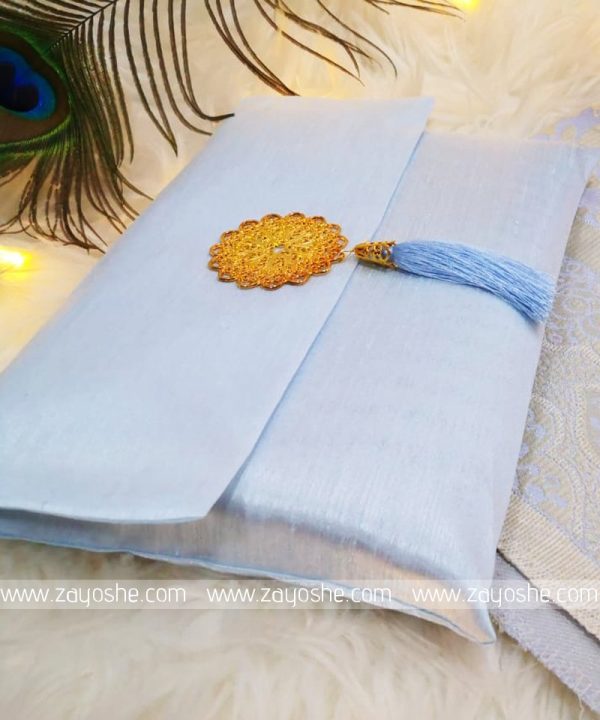 Prayer Rug With Pouch - White