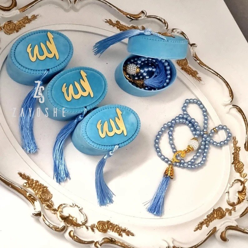 Velvet Box Pearl Prayer Beads Tasbeeh - Gifts gift from ZAYOSHE in Maleha Street, Sharjah, UAE - image 4