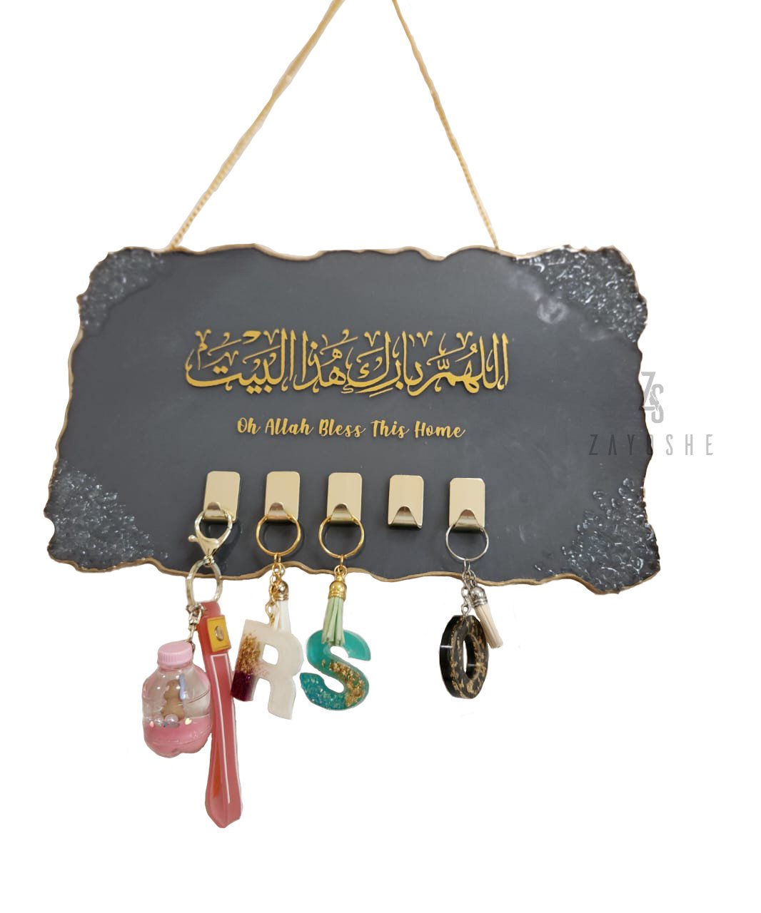 Personalized Resin Key Holder - Decorations gift from ZAYOSHE in Maleha Street, Sharjah, UAE - image 3