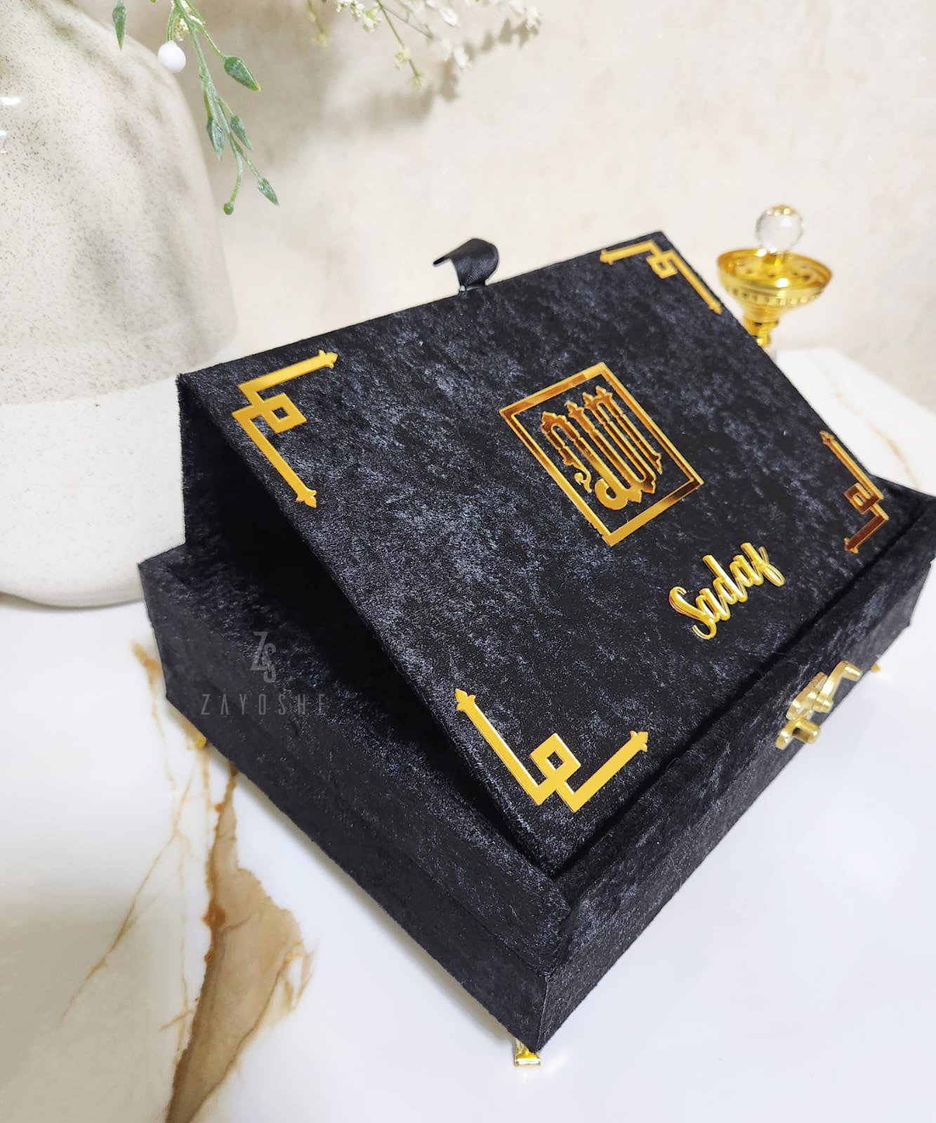 Luxurious Islamic Gift Box with Personalization – Black - Gift Sets gift from ZAYOSHE in Maleha Street, Sharjah, UAE - image 3