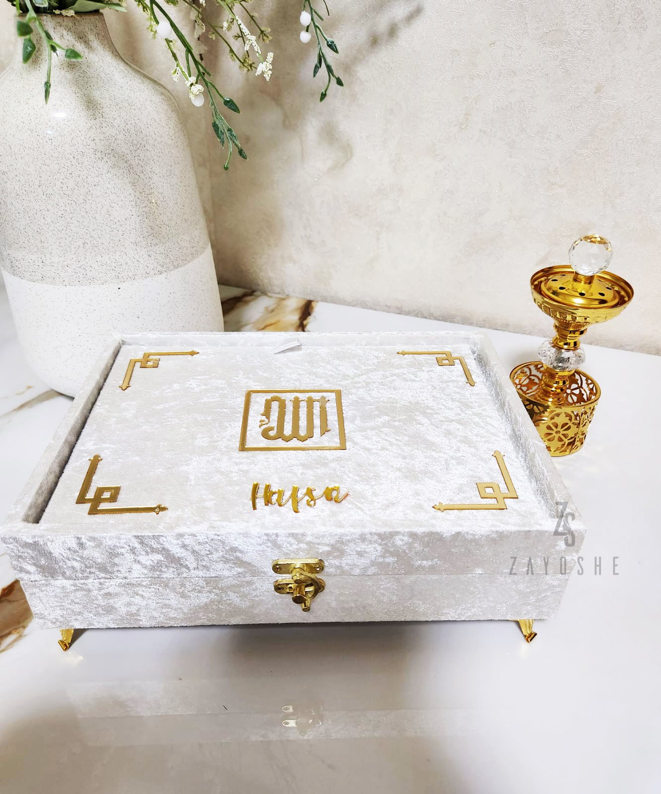 Luxurious Islamic Gift Box with Personalization – White - Gift Sets gift from ZAYOSHE in Maleha Street, Sharjah, UAE - image 2