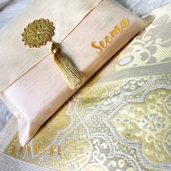 prayer-rug-pouch Prayer Rug With Pouch - Gold