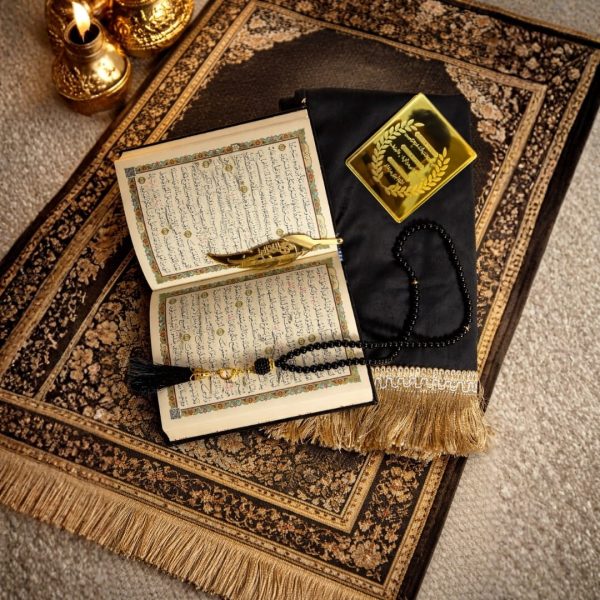 Lilac Ramadan Gift Hamper