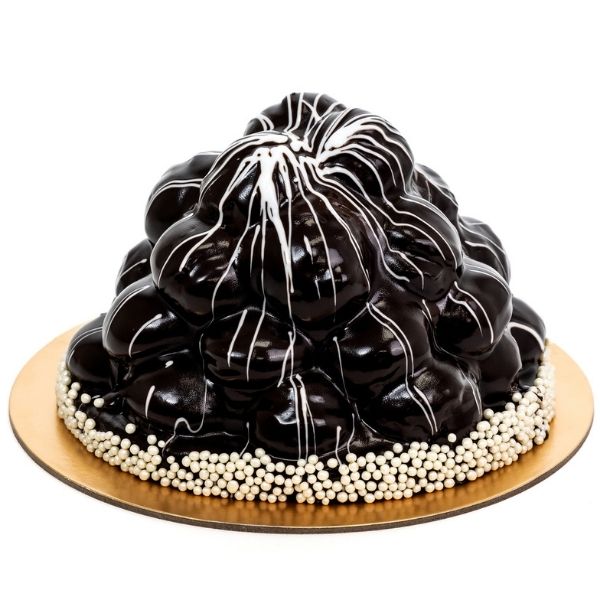 Profiterole Cake 10–12 Portions – 1.5KG