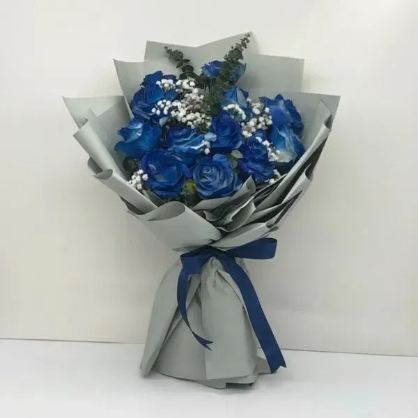 Royal Blue Rose Elegance Bouquet
