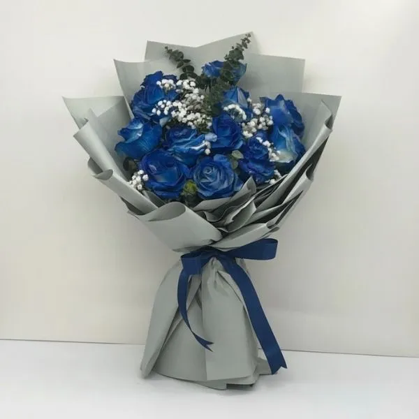 Royal Blue Rose Elegance Bouquet in Sharjah