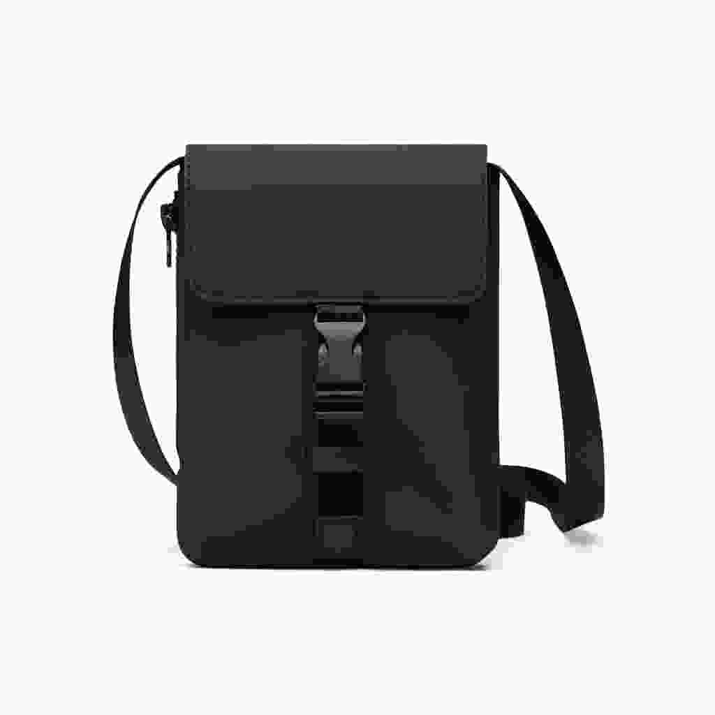 Crossbody and Messenger Bags