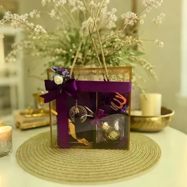 Elegant Islamic Gift Hamper (2) Elegant Islamic Gift Hamper