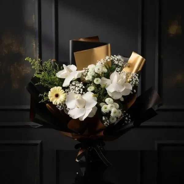 Midnight Gold Elegance Bouquet 2 Midnight Gold Elegance Bouquet